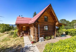 Rowland Log Cabin - Lyle - 8