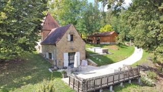 Maison climatisée avec jacuzzi à 10 min de Sarlat - Sarlat-la-Canéda - 0