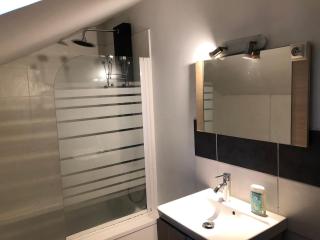 Appart Hotel Le Victor Hugo Art Mechanical et sa pizza offerte - Aurillac - 4