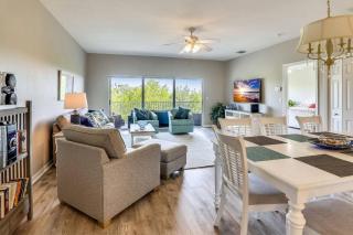 Spacious Beach Condo - Mariners Pointe - Clearwater Beach - 0