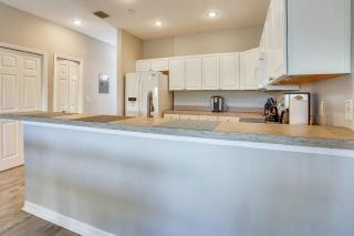 Spacious Beach Condo - Mariners Pointe - 3