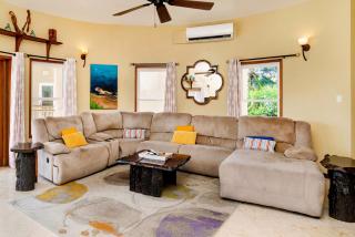 Residences at Barrier Reef 3B Oceanview 2 BR by Stay Floreo - 9