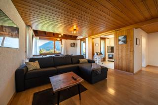 Alpine view with balcony near Interlaken - 7