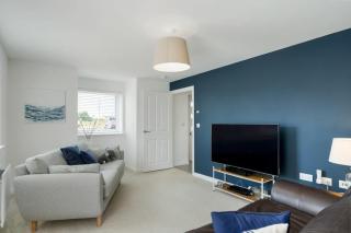 Modern Home with Parking nr Saunton Sands - Barnstaple - 0