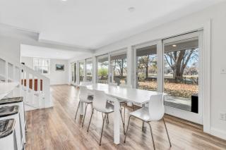 Cape Cod 4 Bed Waterfront Retreat, Dock, Sleeps 8, Fire Pit, Outdoor Dining, Spa-Style Primary, Premium Kitchen with Dual Dishwashers, Gas Fireplace, River Views, Bright Open Layout, Central AC, Perfect Coastal Escape, 24 Hr Hospitality Summary - 5