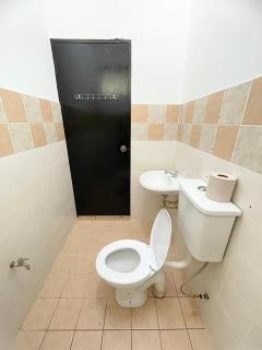 New in Miri Family homestay 6-13pax - 5