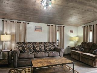 The Outdoorsman - Hillsboro - 6