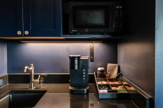 The Hotel Melrose - 8