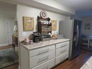 Virginia Country Cottage, GREAT Location, Pets - 3