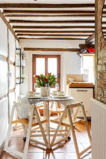 Beautiful 17th Century Cottage - 7