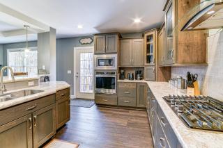 Mountain Views and Brook Access Home in Arkville! - Arkville - 3