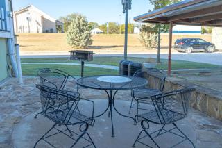 Charming Muenster 1br Balcony, Patio & Views - 9