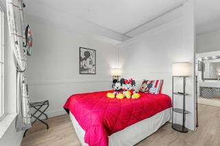 3 beds Disney FREE Shuttle PARKING No Resort Fee - 4