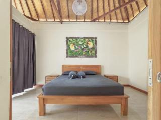 Beautiful Bungalow in East Bali - Bebandem - 7
