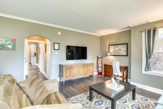Pet-Friendly Family Apartment - Near NU Campus! - Evanston - 7