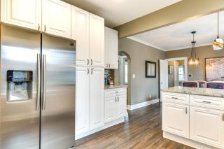 Pet-Friendly Family Apartment - Near NU Campus! - Evanston - 1