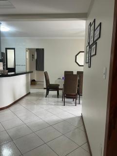 Apartamento lindo e confortável a 80 mt da praia de Bombas - Bombinhas - 4