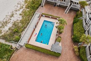 Villa Steps to Ocean Private Garage Breathtaking View - Myrtle Beach - 8