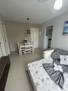 Praticidade e Aconchego: Apto. a 7min da Praia - 5