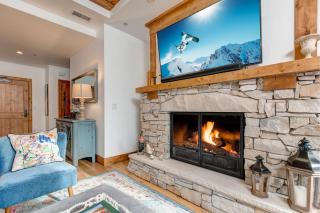 Deer Valley Ski In and Out, Luxury Condo, Amazing Views, Private Balcony Slope Side - Hot Tub! - Park City - 2