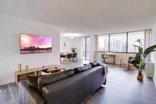 Convenient Apartment near Metro in Crystal City - Arlington - 0