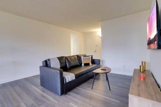 Convenient Apartment near Metro in Crystal City - Arlington - 3