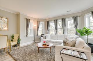 Family Apartment with Deck and Yard Near Northwestern - Evanston - 5