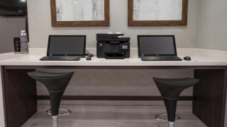 Best Western Plus Gardena-Los Angeles Inn & Suites - Gardena - 1