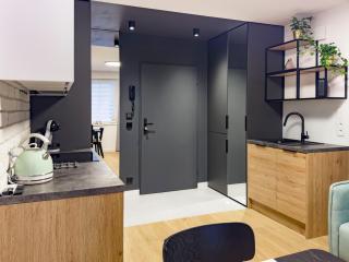 Dozen Kittens Apartment - 7