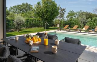 Amazing Home In Porec With Wifi - Poreč - 9