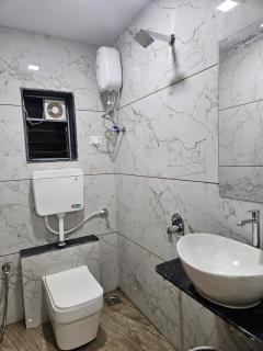 NIRVANA ROOMS Daman - Daman - 3