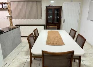 Casa próximo à praia duas quadras , próximo ao centro - 2