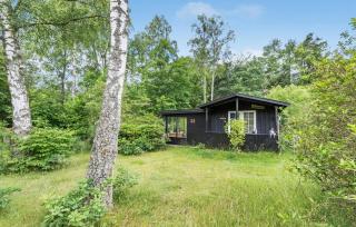 1 Bedroom Beautiful Home In Tikøb - 1