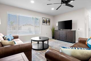 Phoenix 4 Br Retreat Pool Dog Friendly Games - 1
