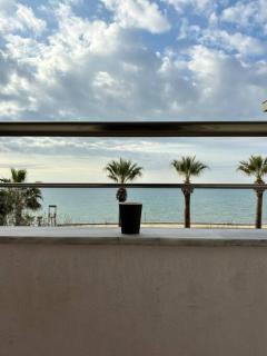 Sealavie Beachfront Family Apt - Durazzo - 2