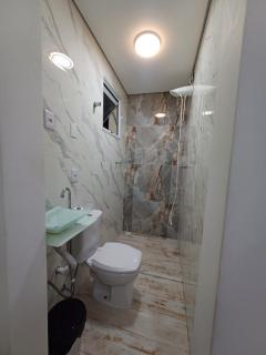 SUITES NA PRAIA DO PERNAMBUCO GUARUJÁ -TEMPORADA GUARUJá - 8