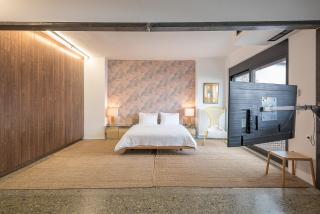 Athenian Gallery Loft with Acropolis view in Gazi - 2