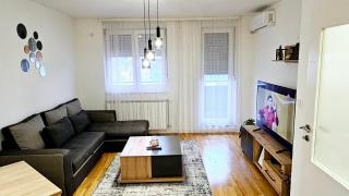Stan na dan-Apartman Mia - Lukavica - 4