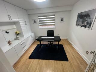 New Spacious 5 BDRM Home in Mississauga - 7