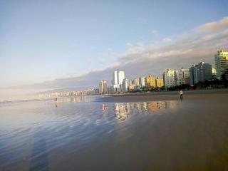 Apartamento em praia grande - 0