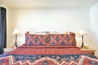 Lake Forest Mountainview Condo: Great Location, Amazing Views! - Frisco - 2