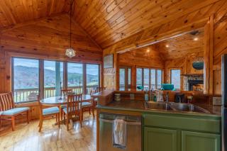 River View Retreat - Boone - 1