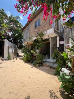 Suíte Pé na Areia - Super Local - Jericoacoara - 1