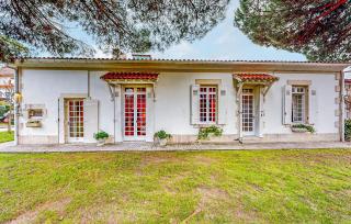 Nice Home In Royan With Wifi - Royan - 1