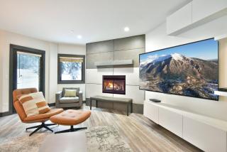 Village Chateaux Après-Ski Condo: Ski In/Out, Resort Amenities - 8