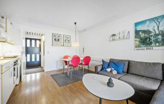 1 Bedroom Beautiful Apartment In Nexø - Neksø - 7