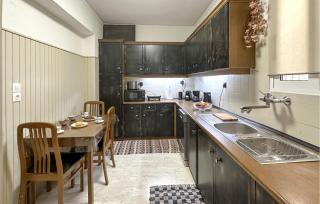 Nice Apartment In Anavissos With Wifi - Anavyssos - 5