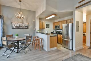 River Mountain Lodge Aspen Trail Condo: Ski In, Downtown Breck - 1