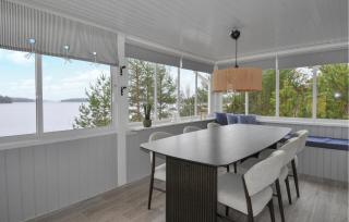 Gorgeous Home In Vretstorp - 6