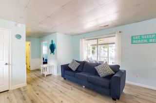 Coastal Escape - 6